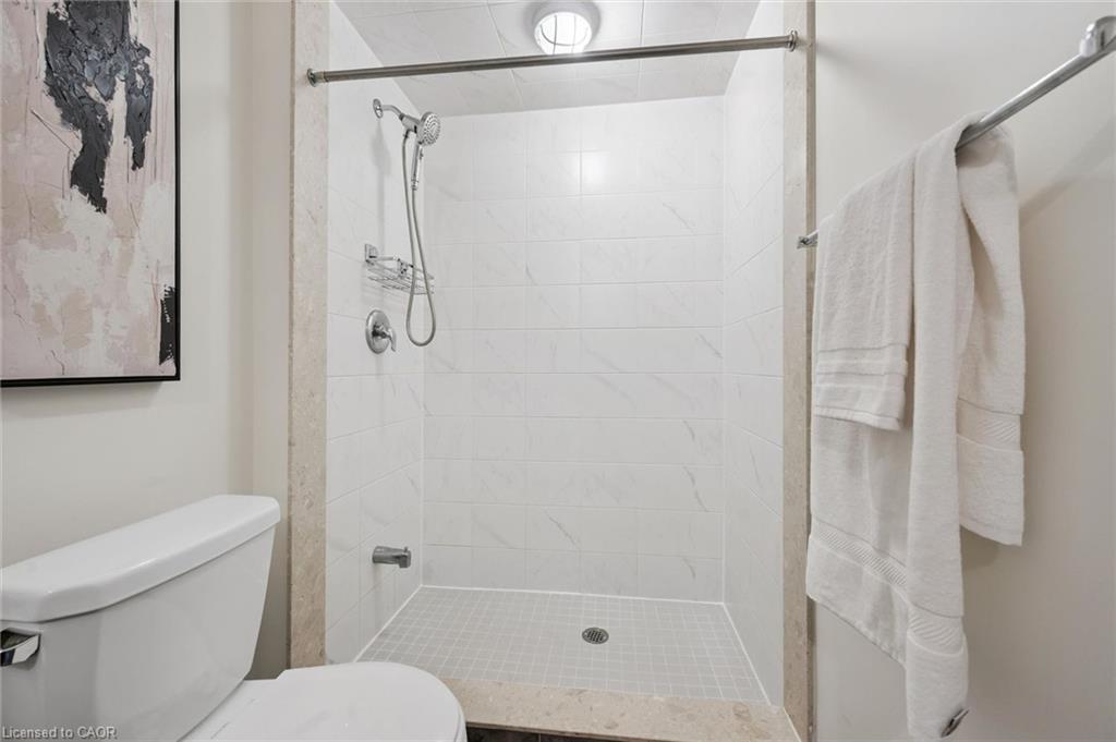 16-403 Westwood Drive Property Photo 20