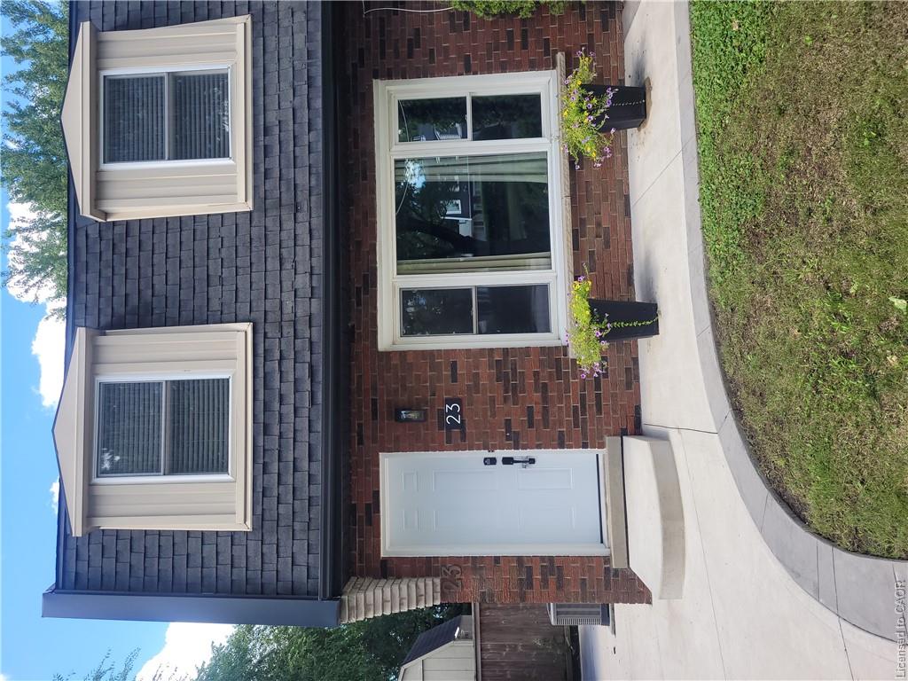 23 Bentley Place Property Photo 2