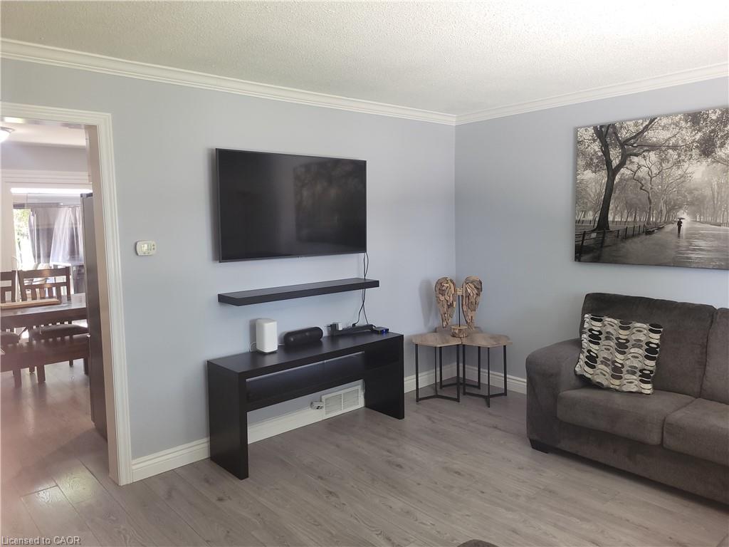 23 Bentley Place Property Photo 3