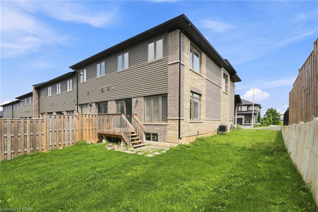 3996 Crown Street Property Photo 15