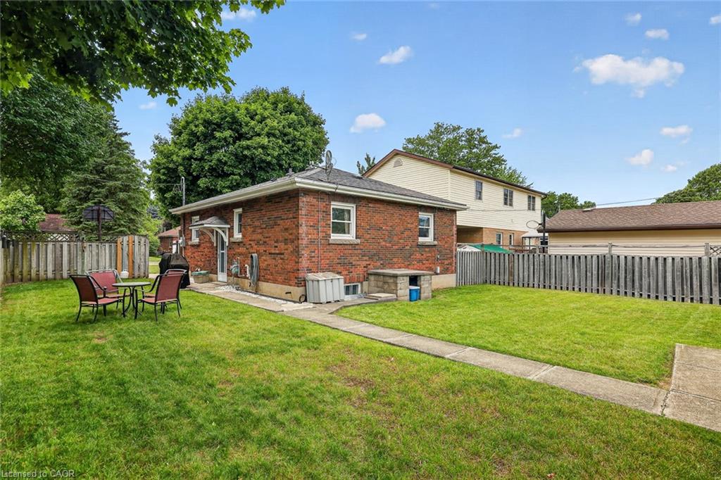 209 Butler Street Property Photo 27