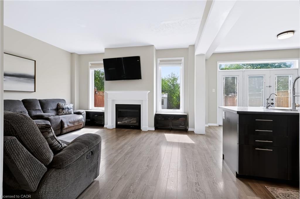 58 Bisset Avenue Property Photo 7