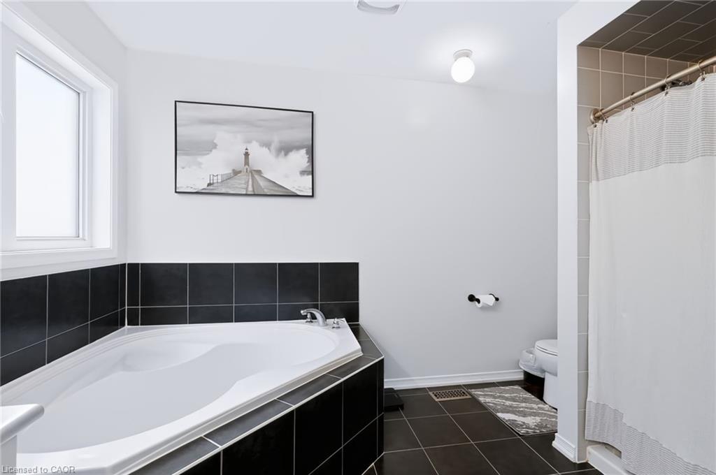 58 Bisset Avenue Property Photo 26