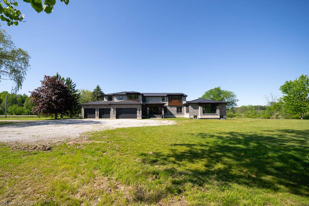 1679 Highway 6 Property Photo 2