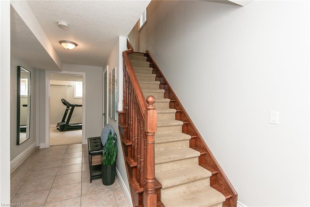 563 Woolgrass Avenue Property Photo 7