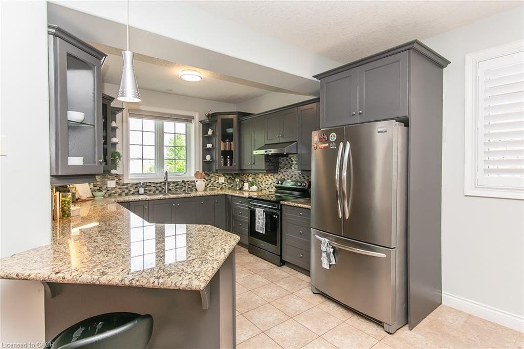 563 Woolgrass Avenue Property Photo 12