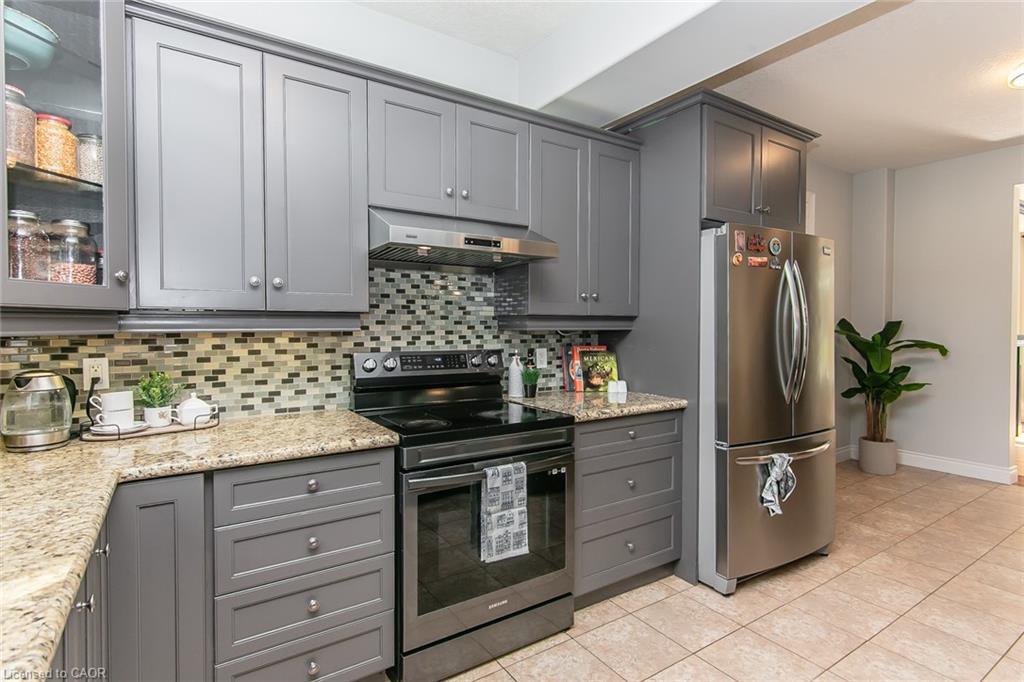 563 Woolgrass Avenue Property Photo 15