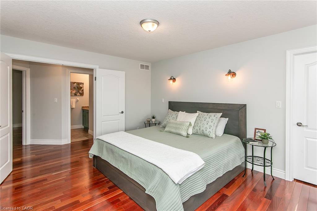 563 Woolgrass Avenue Property Photo 21