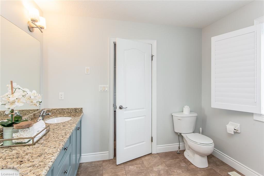 563 Woolgrass Avenue Property Photo 25