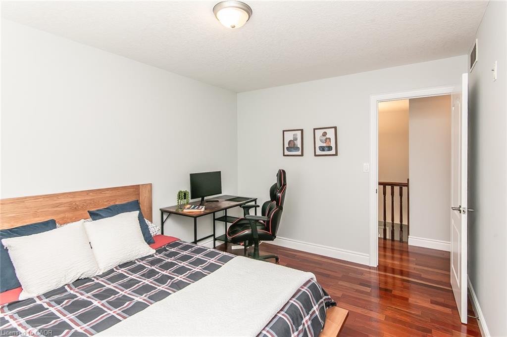 563 Woolgrass Avenue Property Photo 31