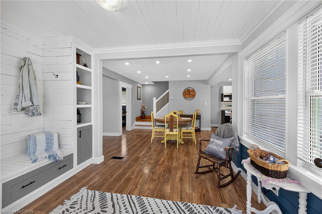 109 Hodgkins Avenue Property Photo 4