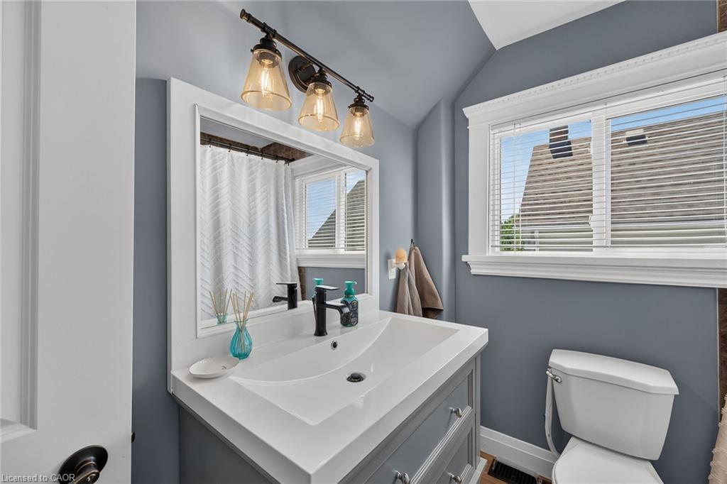 109 Hodgkins Avenue Property Photo 31