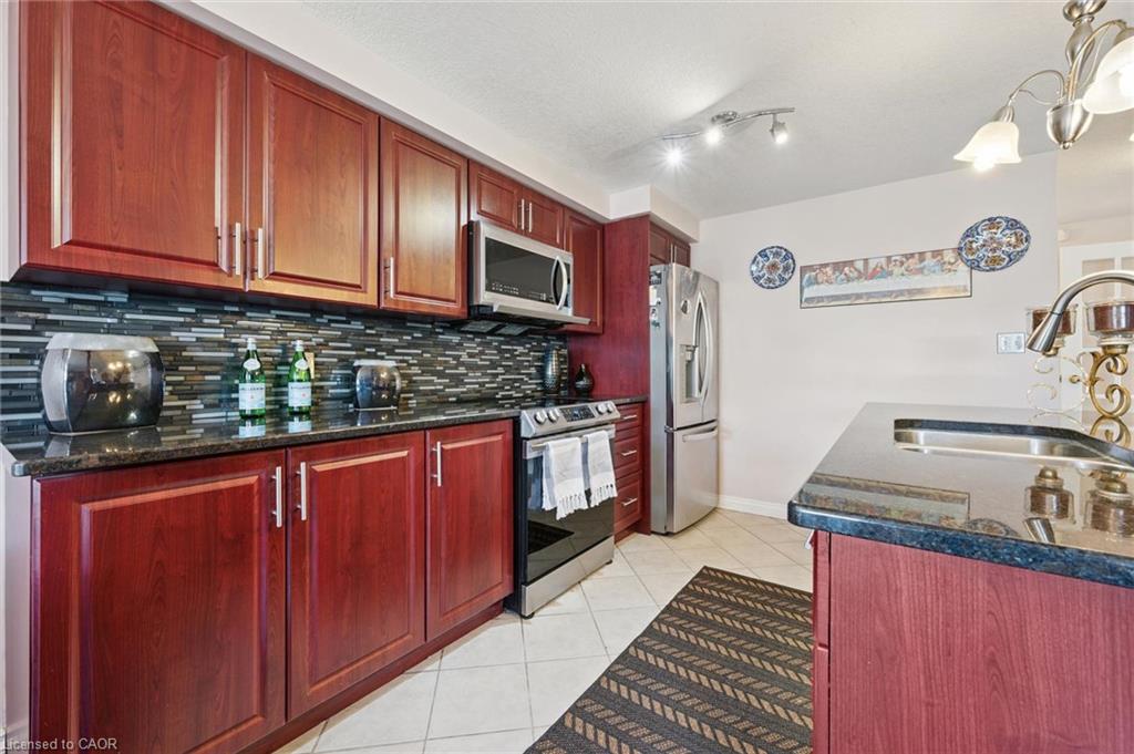 86 Bridlewreath Street Property Photo 5