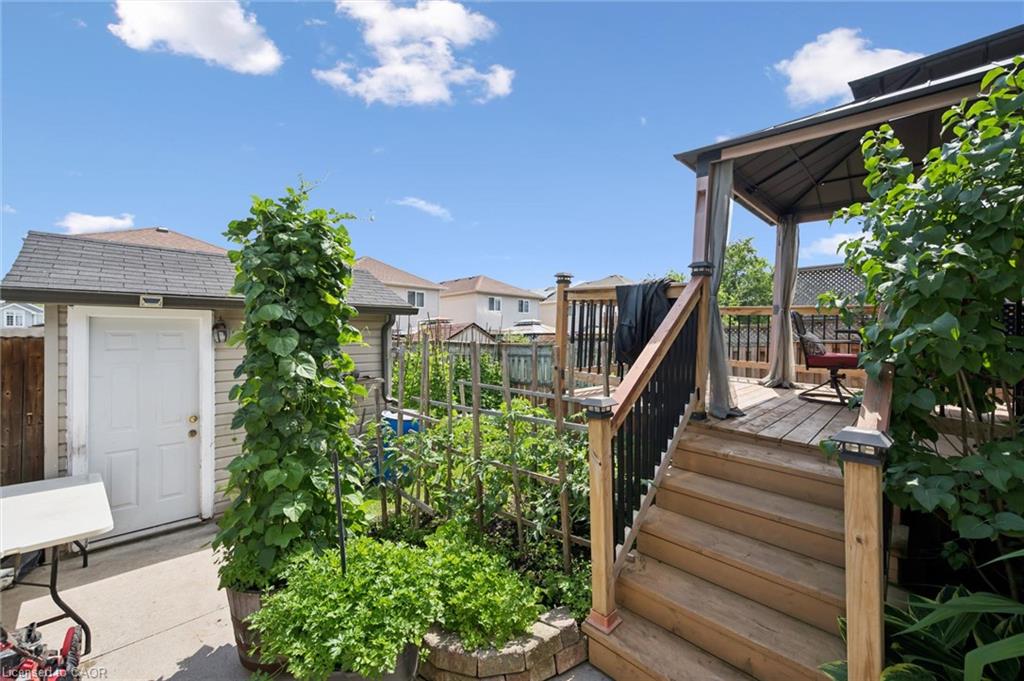 86 Bridlewreath Street Property Photo 23