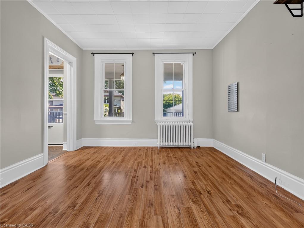 15 Catherine Street Property Photo 7