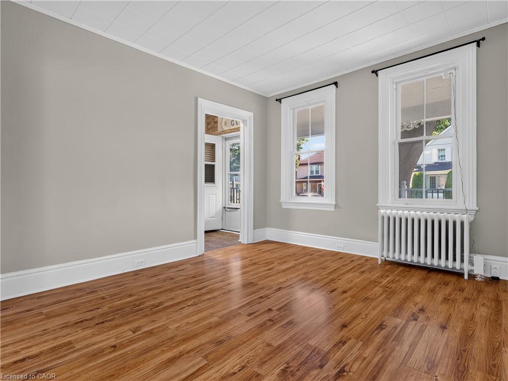 15 Catherine Street Property Photo 8