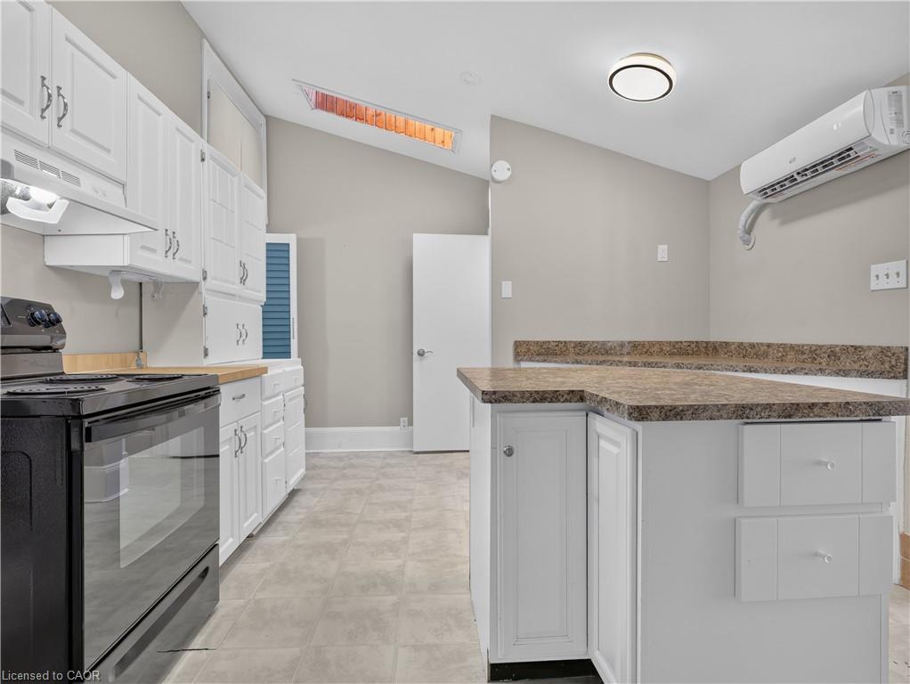 15 Catherine Street Property Photo 11