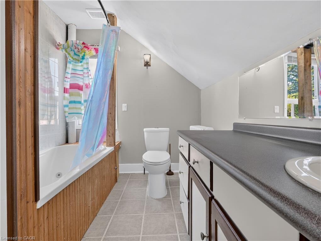 15 Catherine Street Property Photo 18