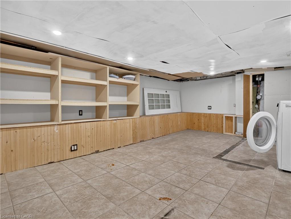 15 Catherine Street Property Photo 23