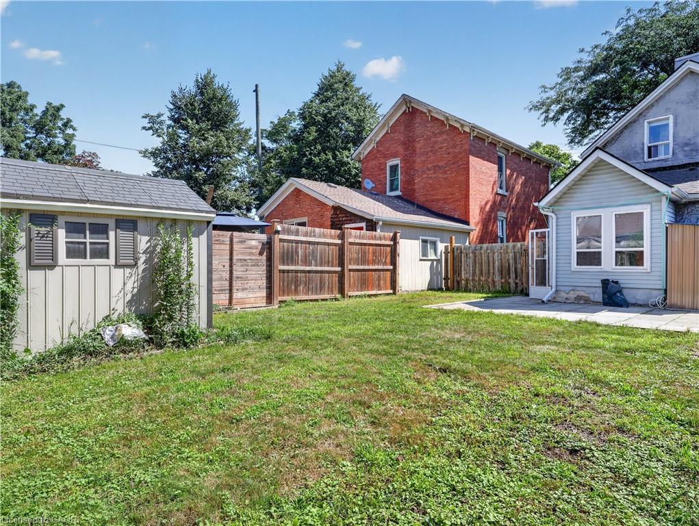 15 Catherine Street Property Photo 30