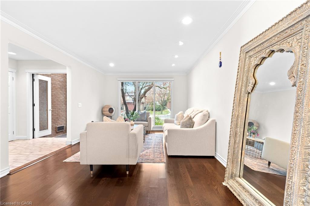 13 Mistflower Road Property Photo 8