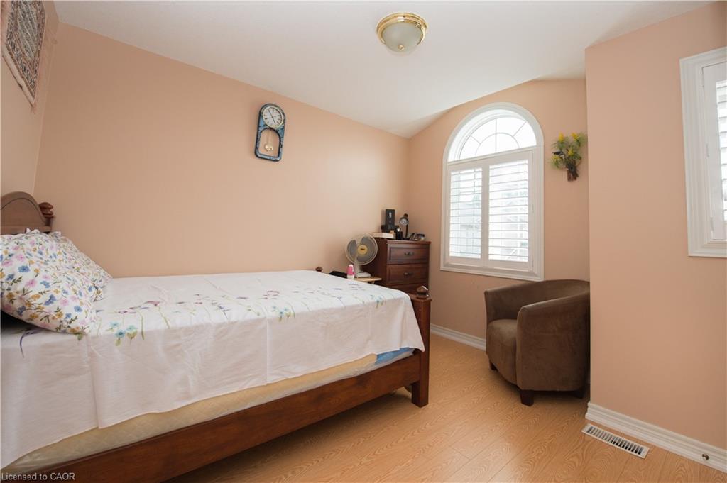 13-78 Peachwood Crescent Property Photo 22