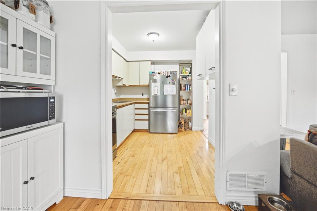 10 Evergreen Court Property Photo 12