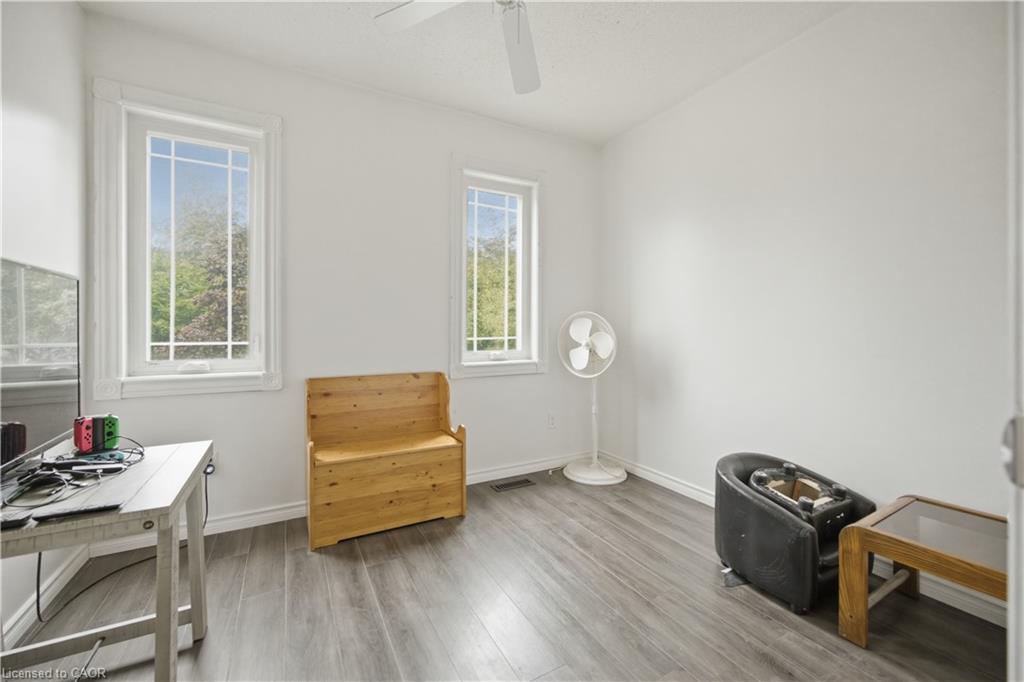 10 Evergreen Court Property Photo 15