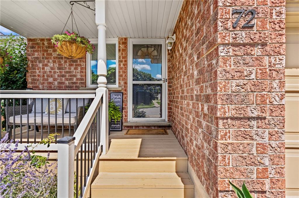 72 Melran Drive Property Photo 4