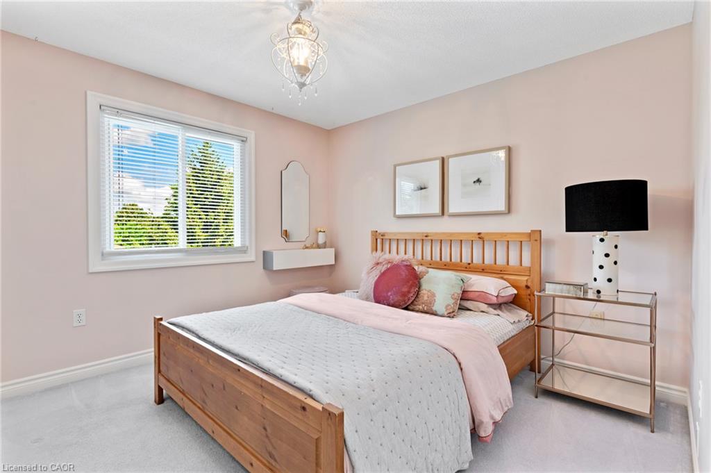 72 Melran Drive Property Photo 33