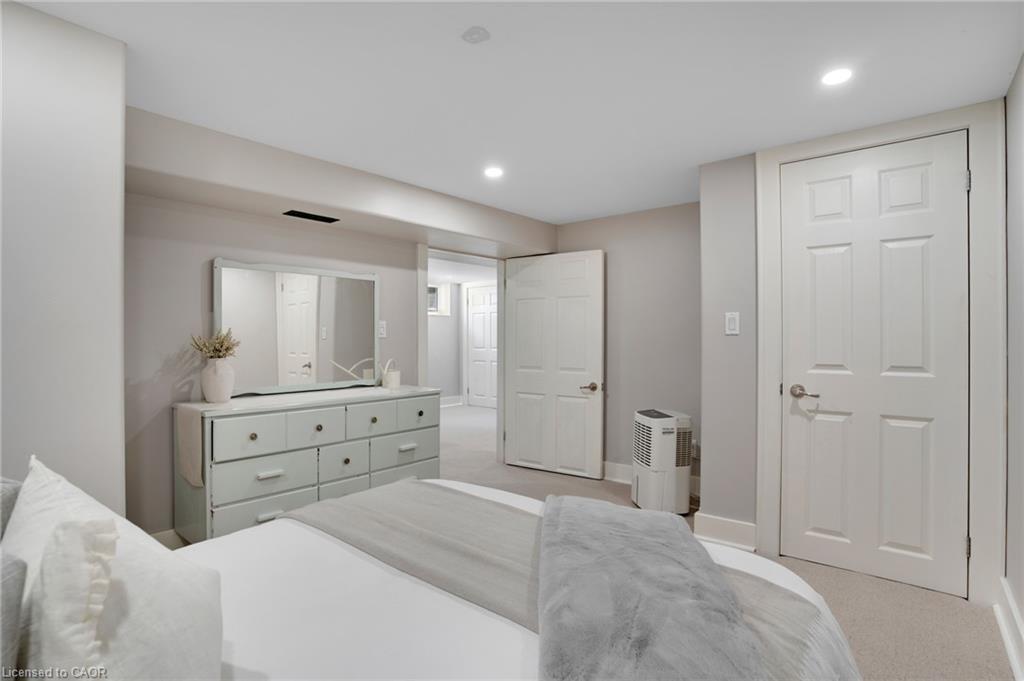 18 West River Street Property Photo 32