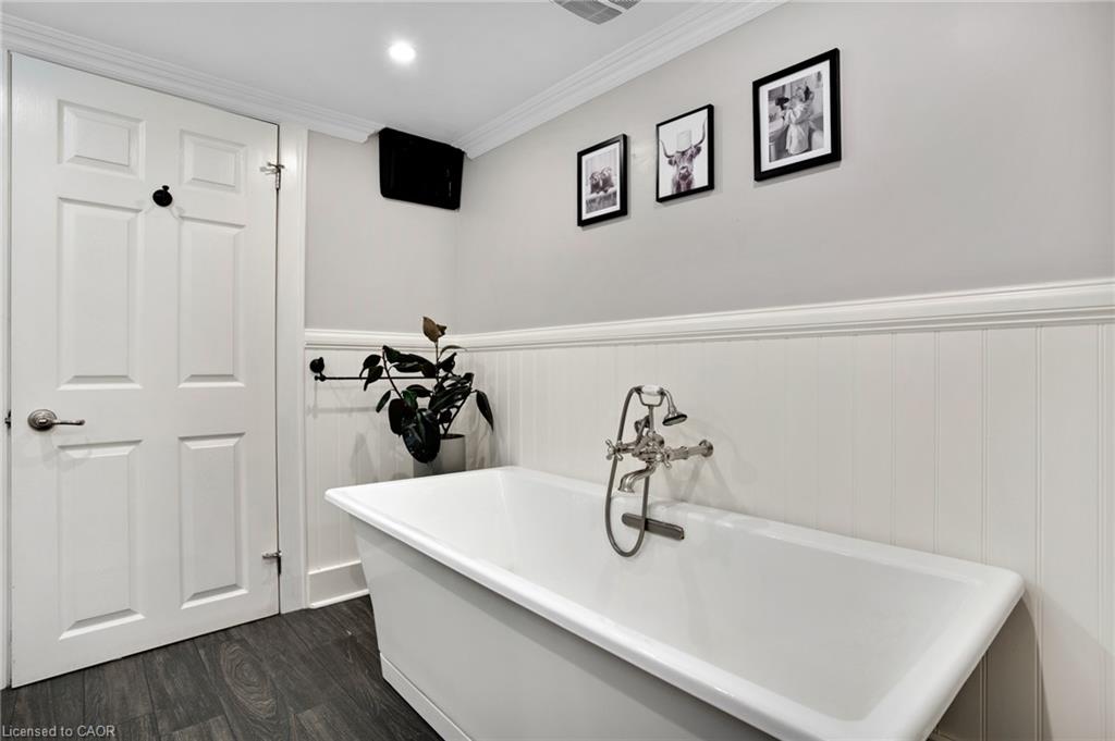 18 West River Street Property Photo 35