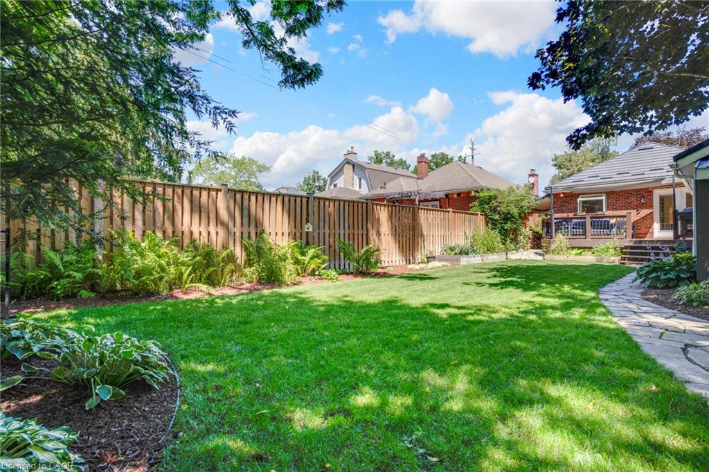 18 West River Street Property Photo 46
