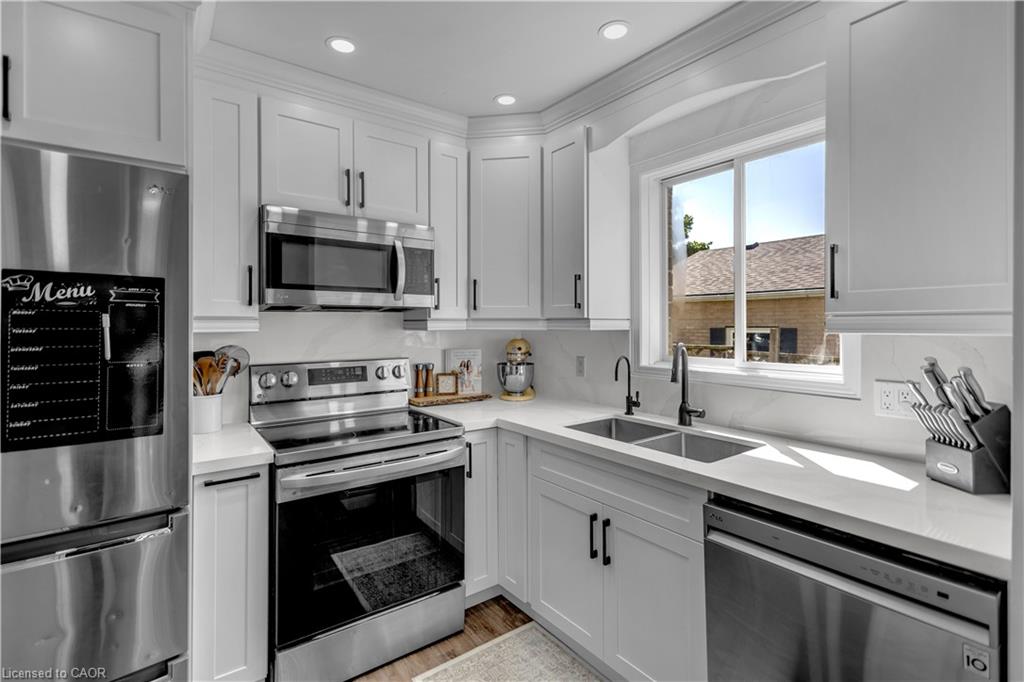 48 Kathleen Street Property Photo 10