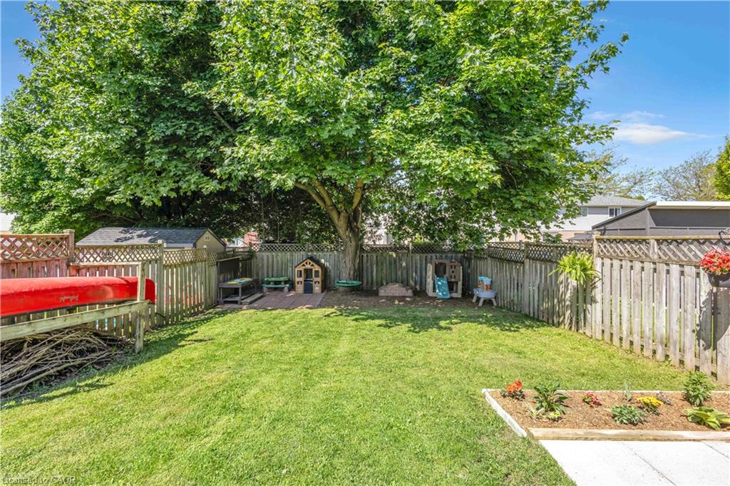 48 Kathleen Street Property Photo 40