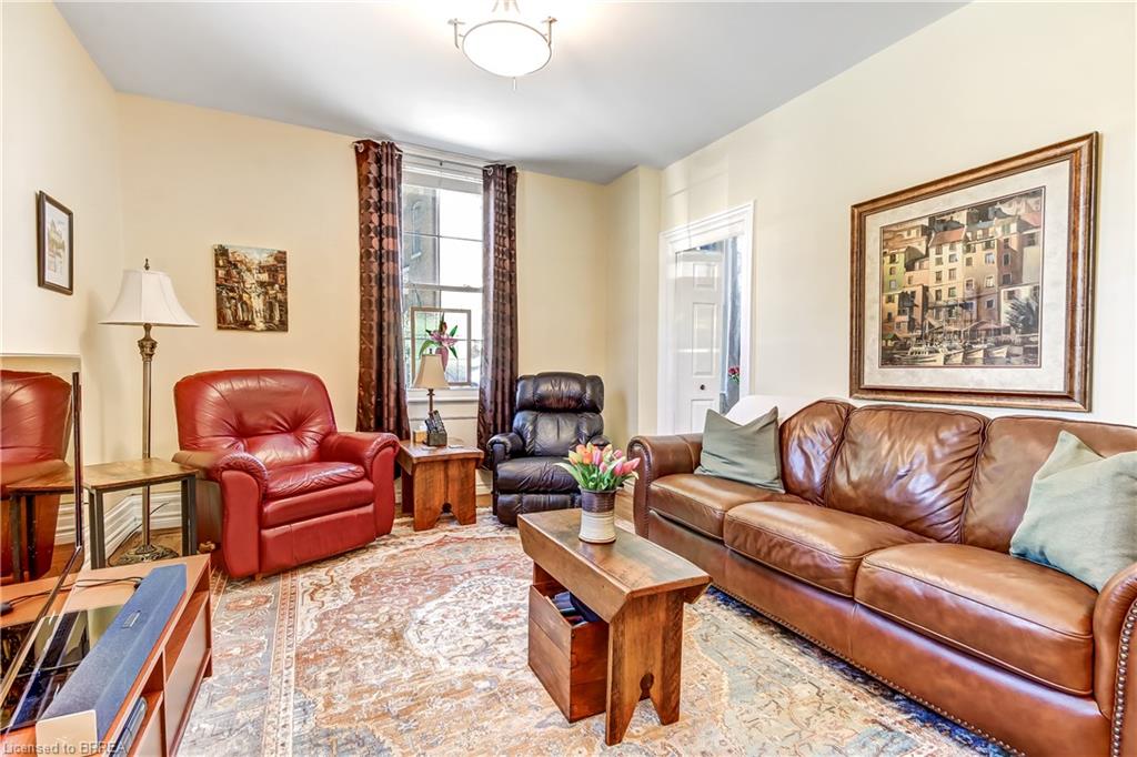 6 Tolhurst Avenue Property Photo 4