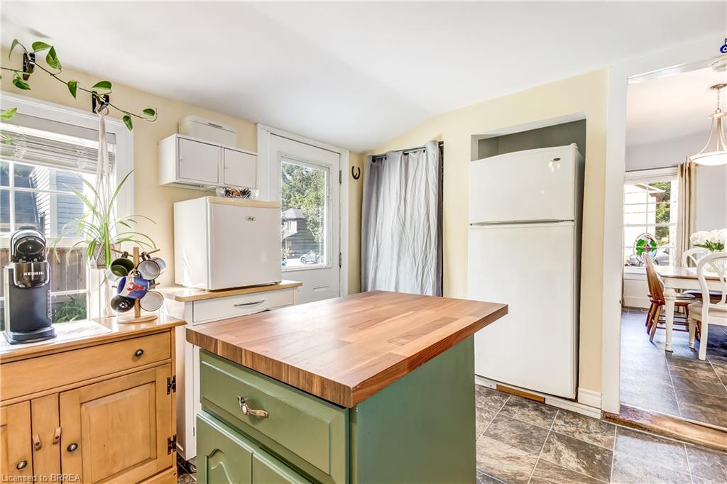 6 Tolhurst Avenue Property Photo 12