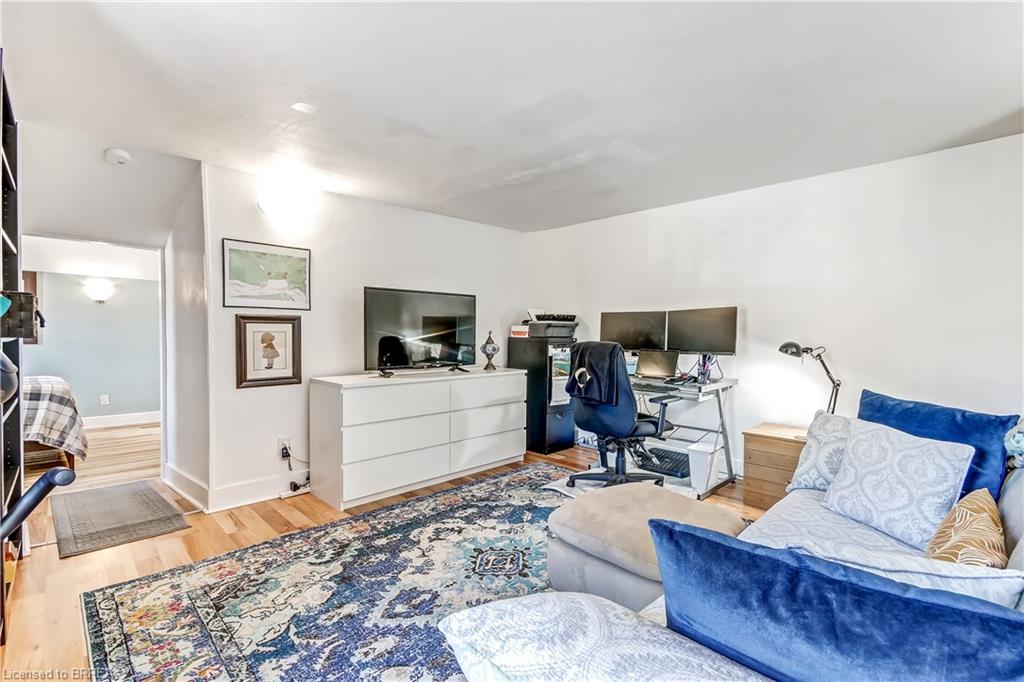 6 Tolhurst Avenue Property Photo 14