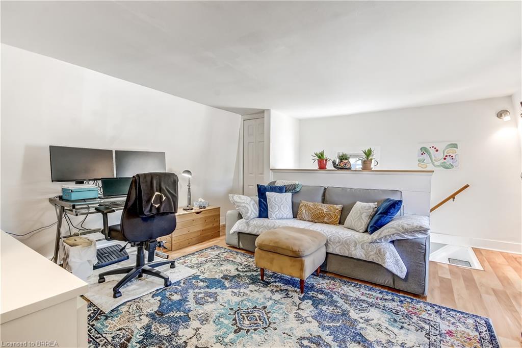 6 Tolhurst Avenue Property Photo 15