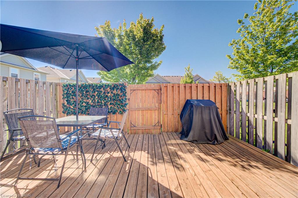 37-124 Gosling Gardens Property Photo 33