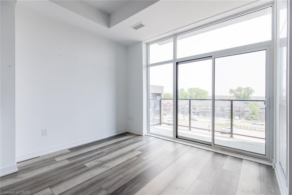 416-450 Dundas Street E Property Photo 18