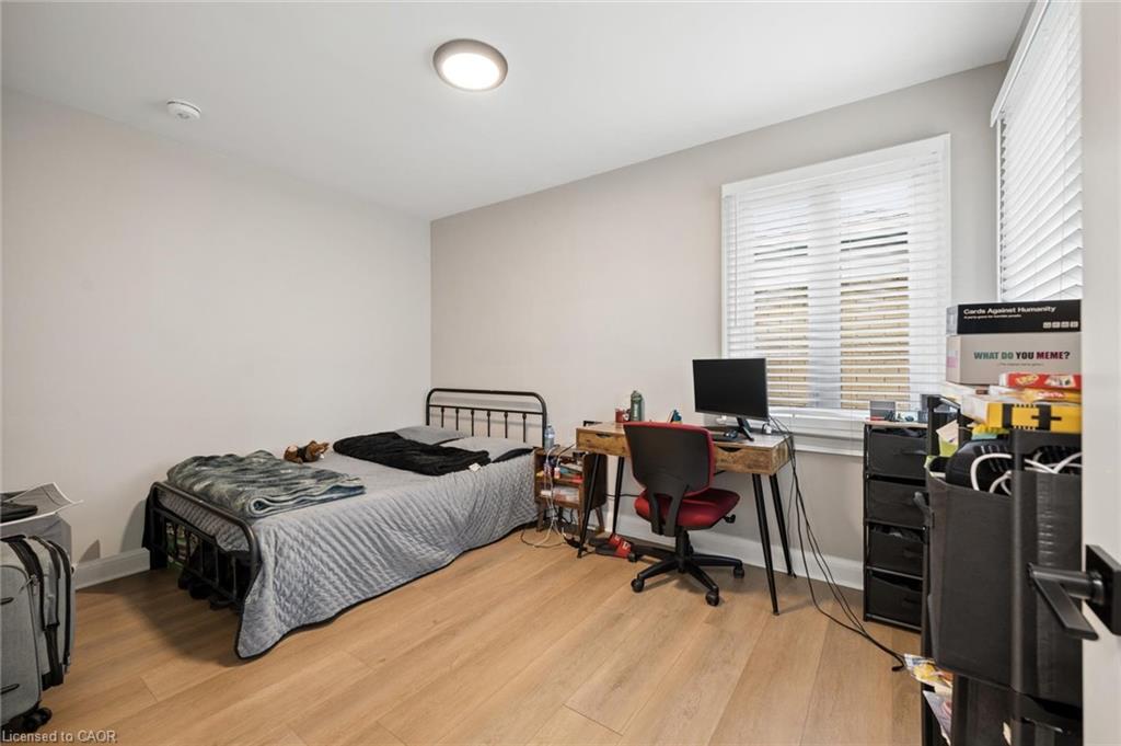 1030 Queens Boulevard Property Photo 17