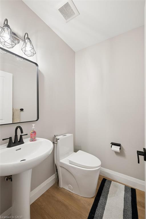 1030 Queens Boulevard Property Photo 18
