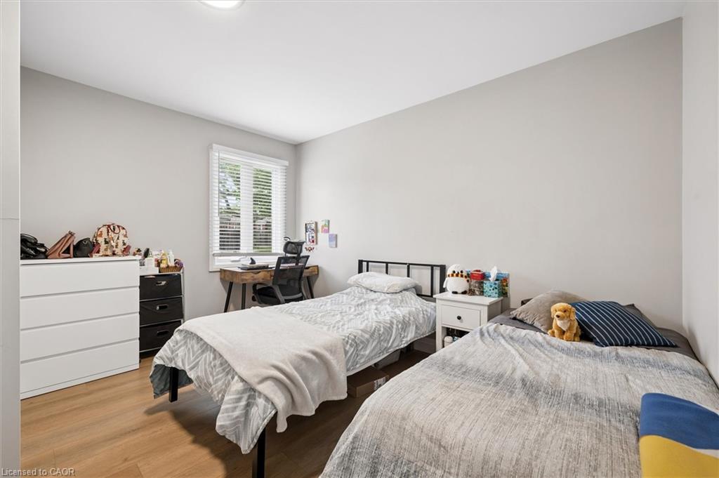 1030 Queens Boulevard Property Photo 20