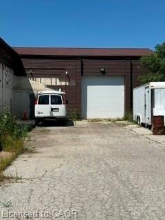 866 Phillip Street Property Photo 2