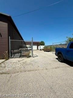866 Phillip Street Property Photo 3