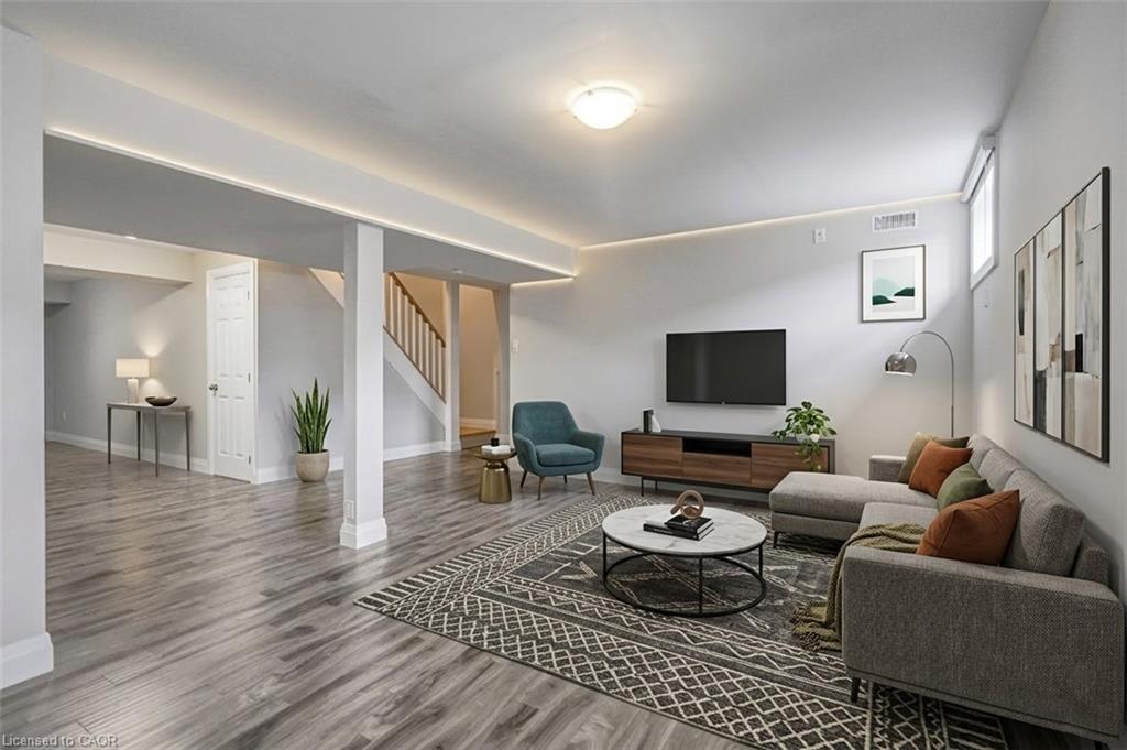 8 Brantdale Avenue Property Photo 20