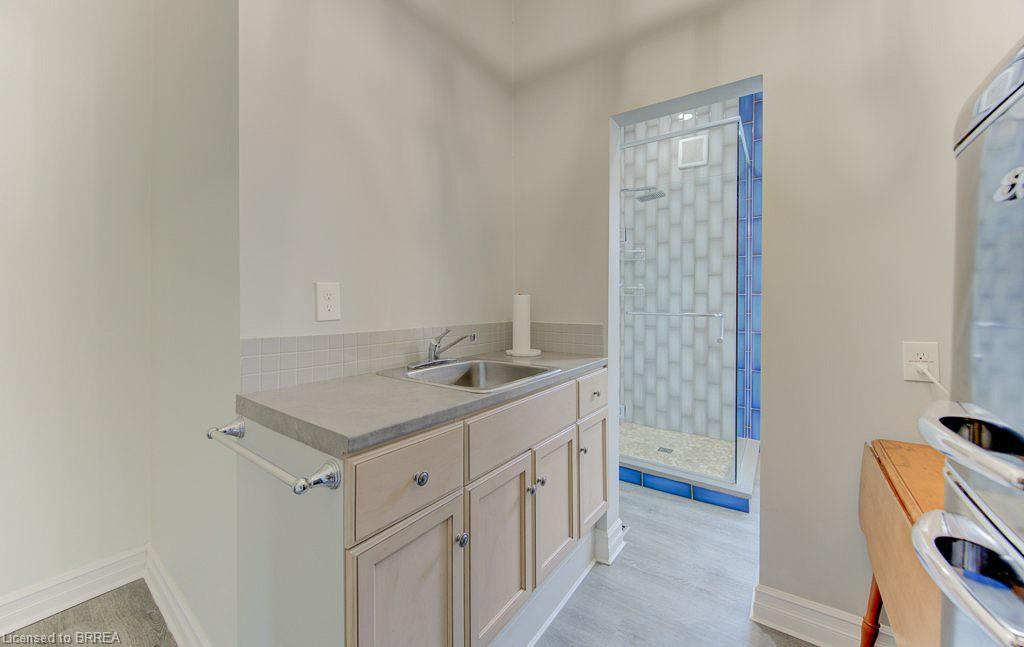 17 Amelia Street Property Photo 40