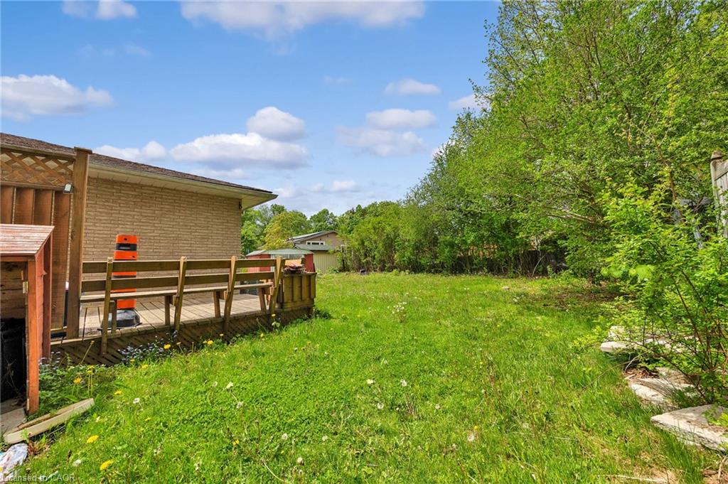 514 Fallingbrook Drive Property Photo 13