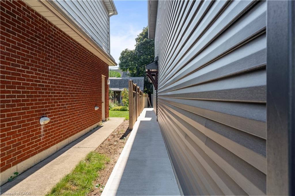 B-53 Franklin Street Property Photo 2